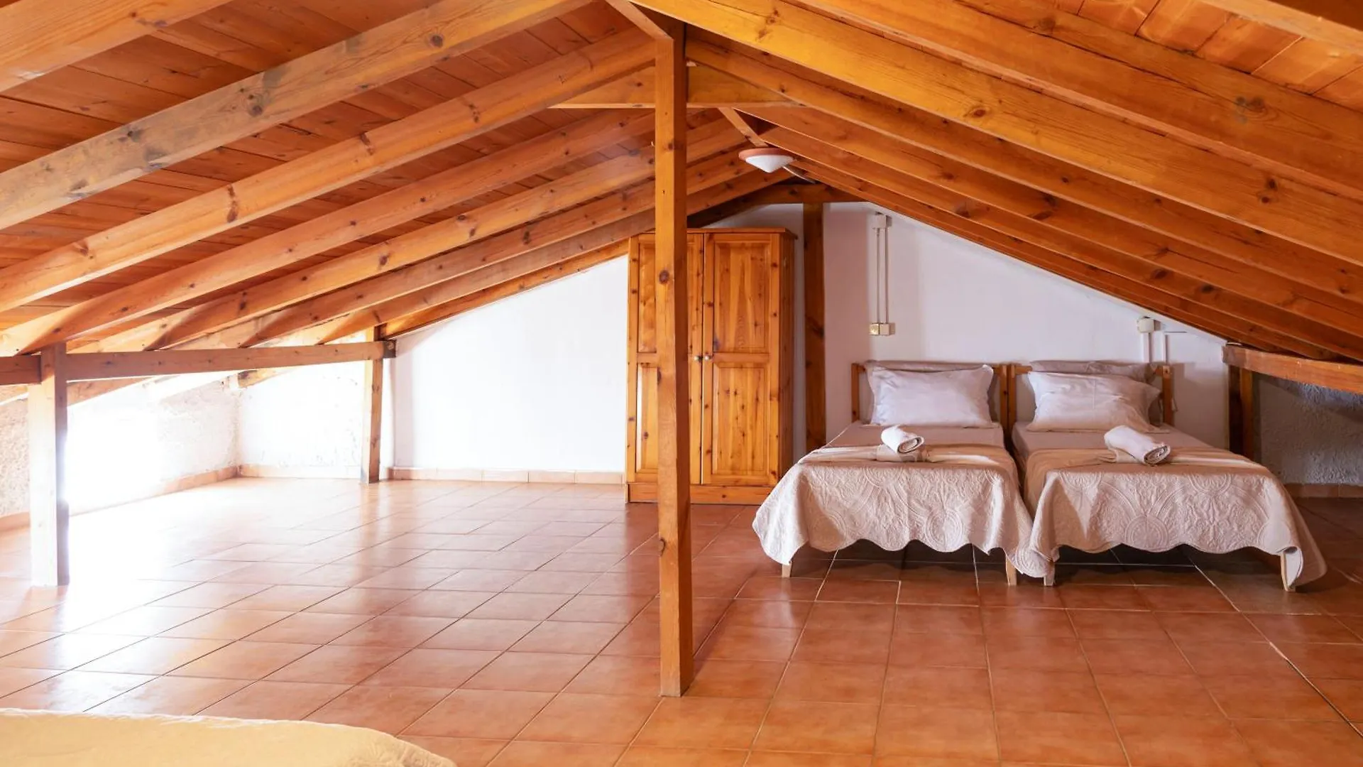Apostolos Apartment With Attic Néa Fókaia 0*,  Griekenland